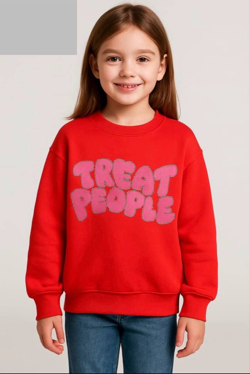 بلوز دخترانه دورس طرح Treat People – رنگارنگ، شاد و باکیفیت